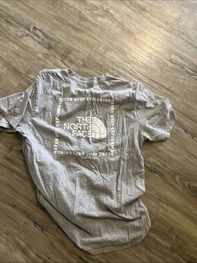The North Face Men’s Grey Back-Logo Short Sleeve Tee